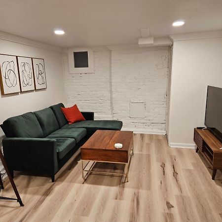 2-Bedroom In The Heart Of DEN Exterior foto