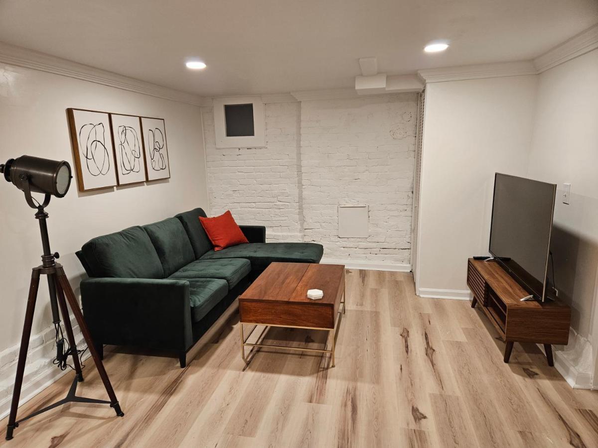 2-Bedroom In The Heart Of DEN Exterior foto