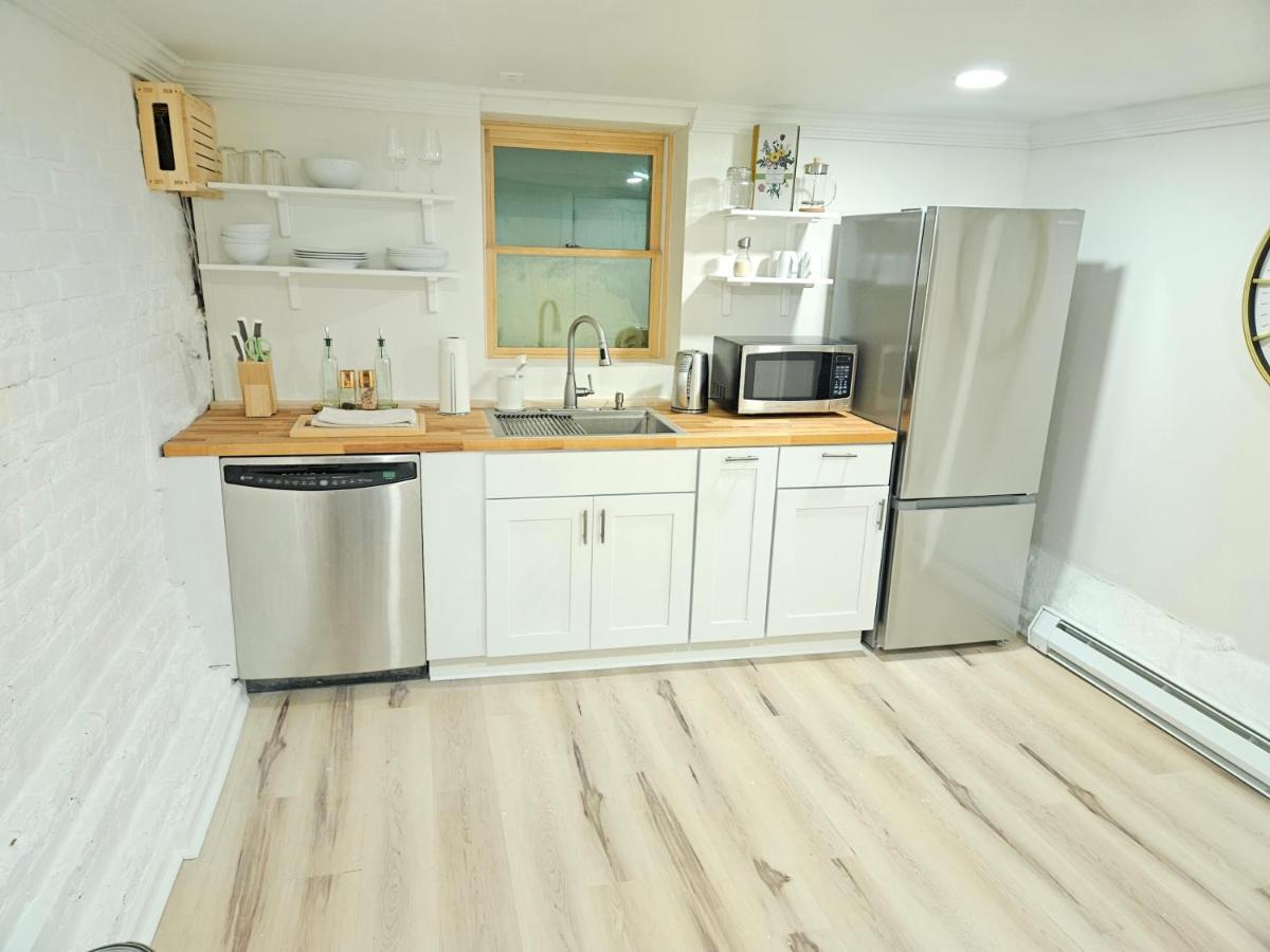 2-Bedroom In The Heart Of DEN Exterior foto