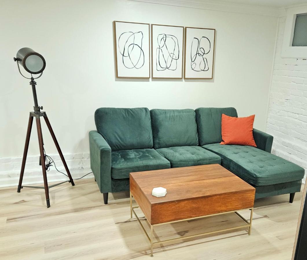 2-Bedroom In The Heart Of DEN Exterior foto
